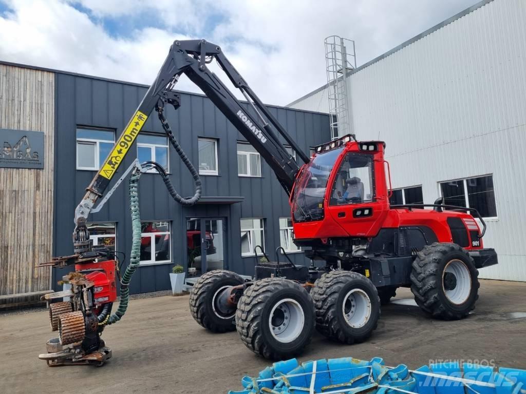 Komatsu 901 원목 하베스터