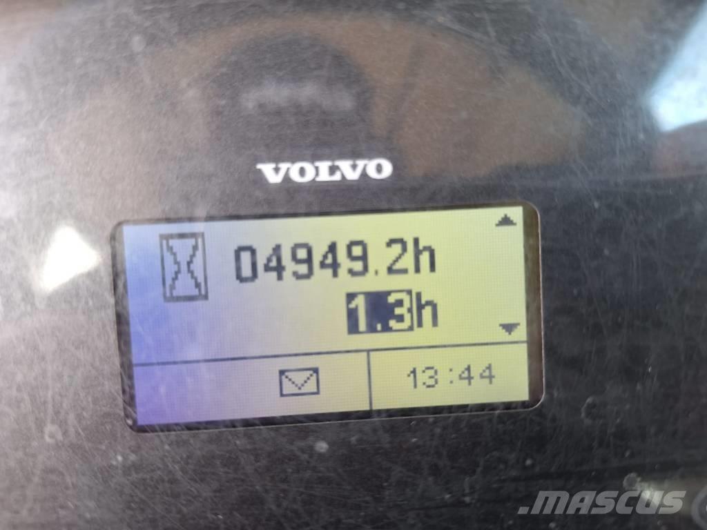 Volvo L35G  휠로우더
