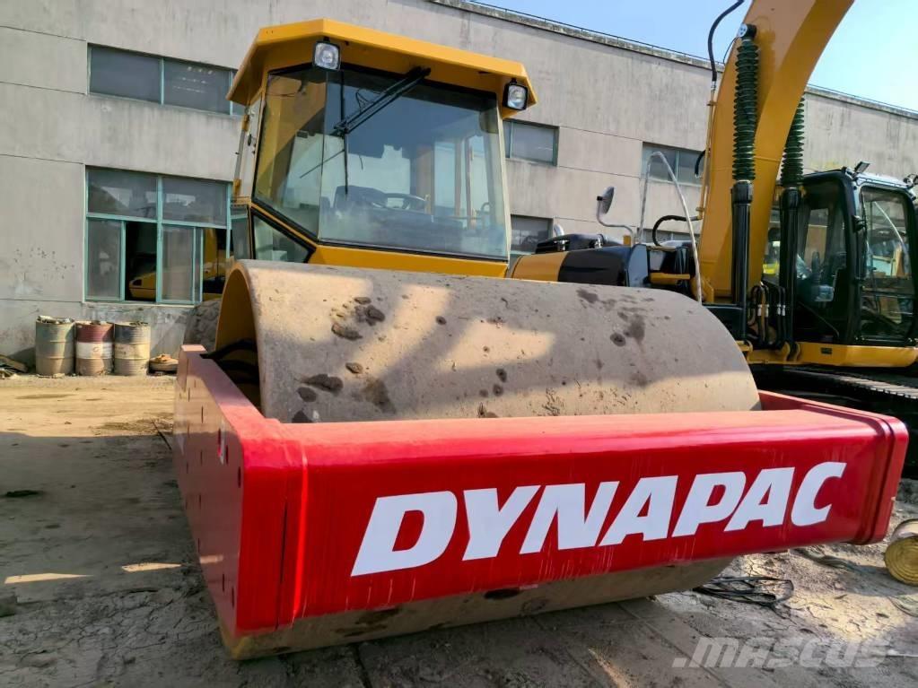 Dynapac CA 602 D 싱글 드럼 롤러