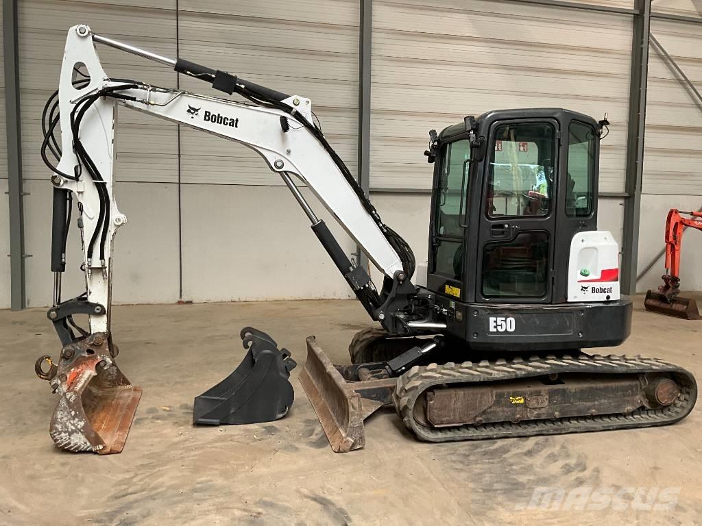 Bobcat E 50 EM 소형 굴삭기 7톤 미만