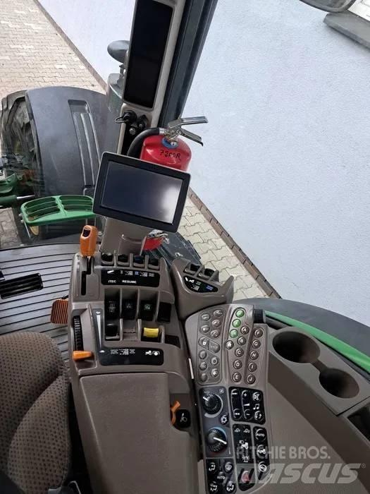 John Deere 7200 R 트랙터