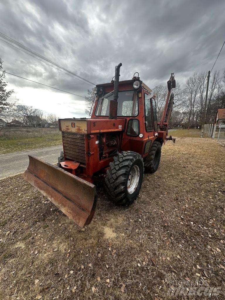 Ditch Witch 6510 트렌처