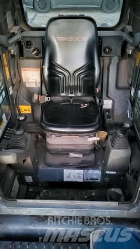 Takeuchi TL8  스키드로더