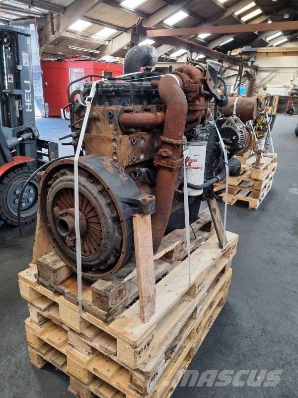 Cummins ISLe290 엔진