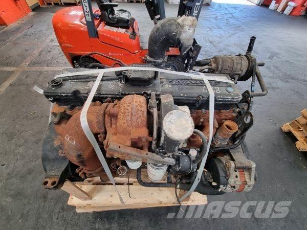 Cummins ISLe290 엔진