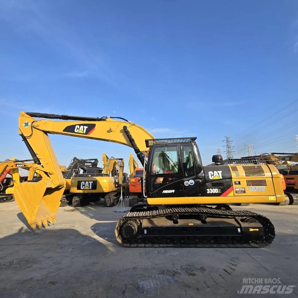 CAT 330 D2 중형굴삭기 7톤-28톤