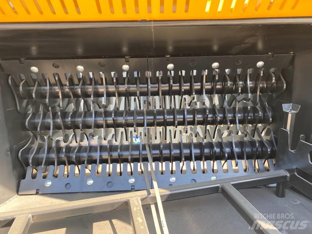 MB Crusher HDS323 스크리닝 버킷