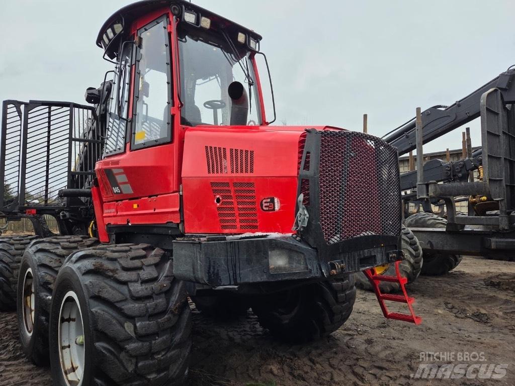 Komatsu 845 원목 포워더