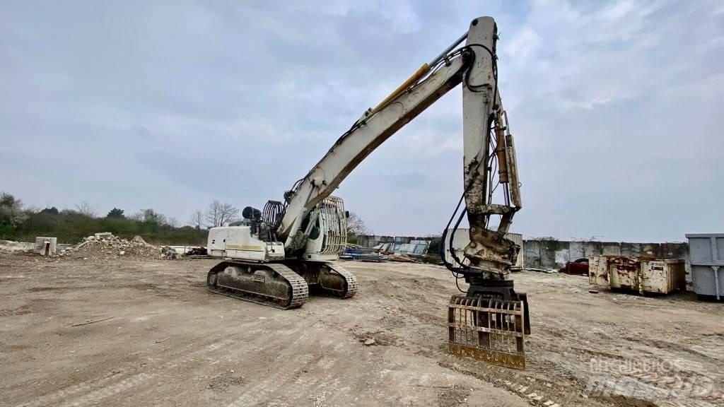 Liebherr R 924 대형 굴삭기 29톤 이상