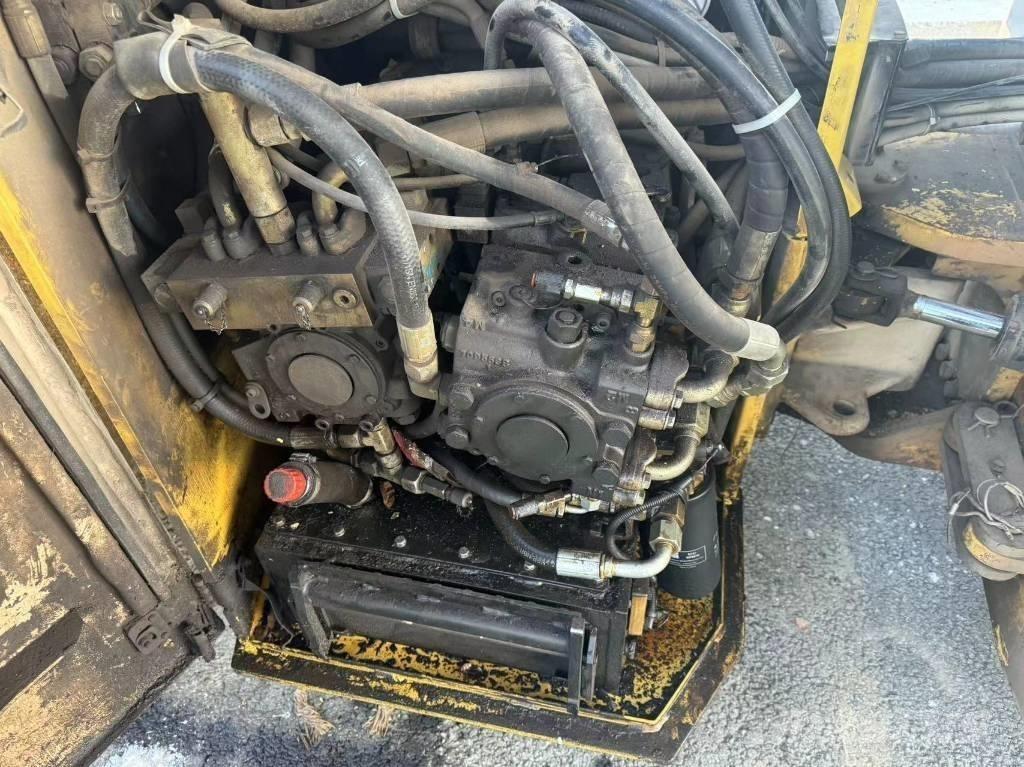 Dynapac CC422 트윈 드럼 롤러