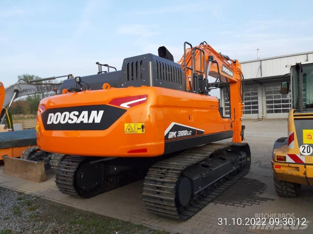 Doosan DX 300 NLC-7 대형 굴삭기 29톤 이상