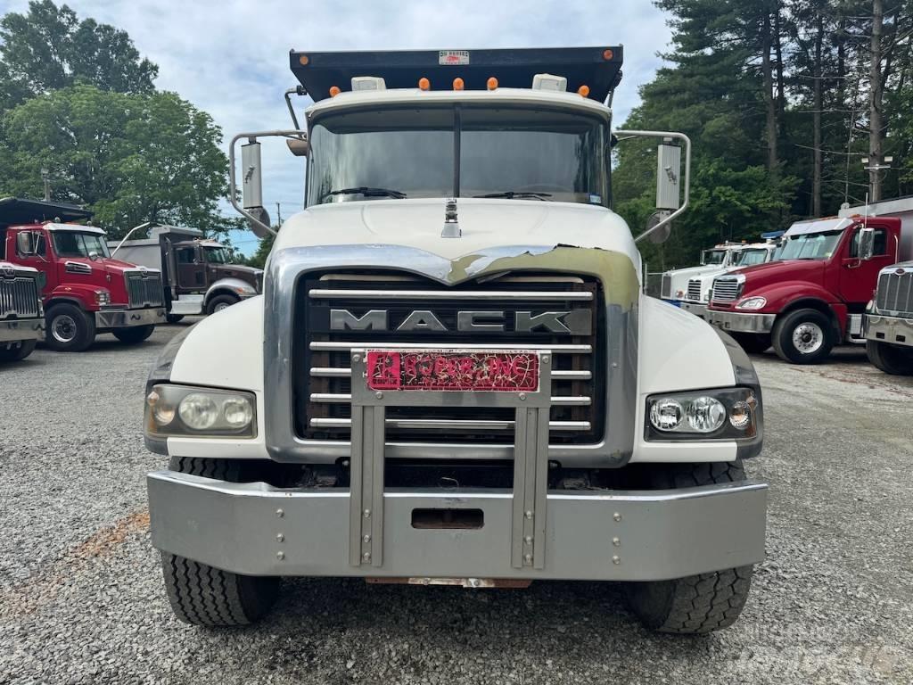 Mack Granite CTP 713 덤프 트럭