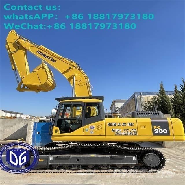 Komatsu PC 300-7 대형 굴삭기 29톤 이상