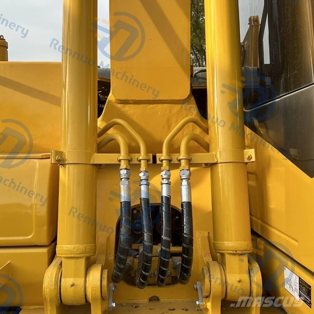 Komatsu PC 160 대형 굴삭기 29톤 이상