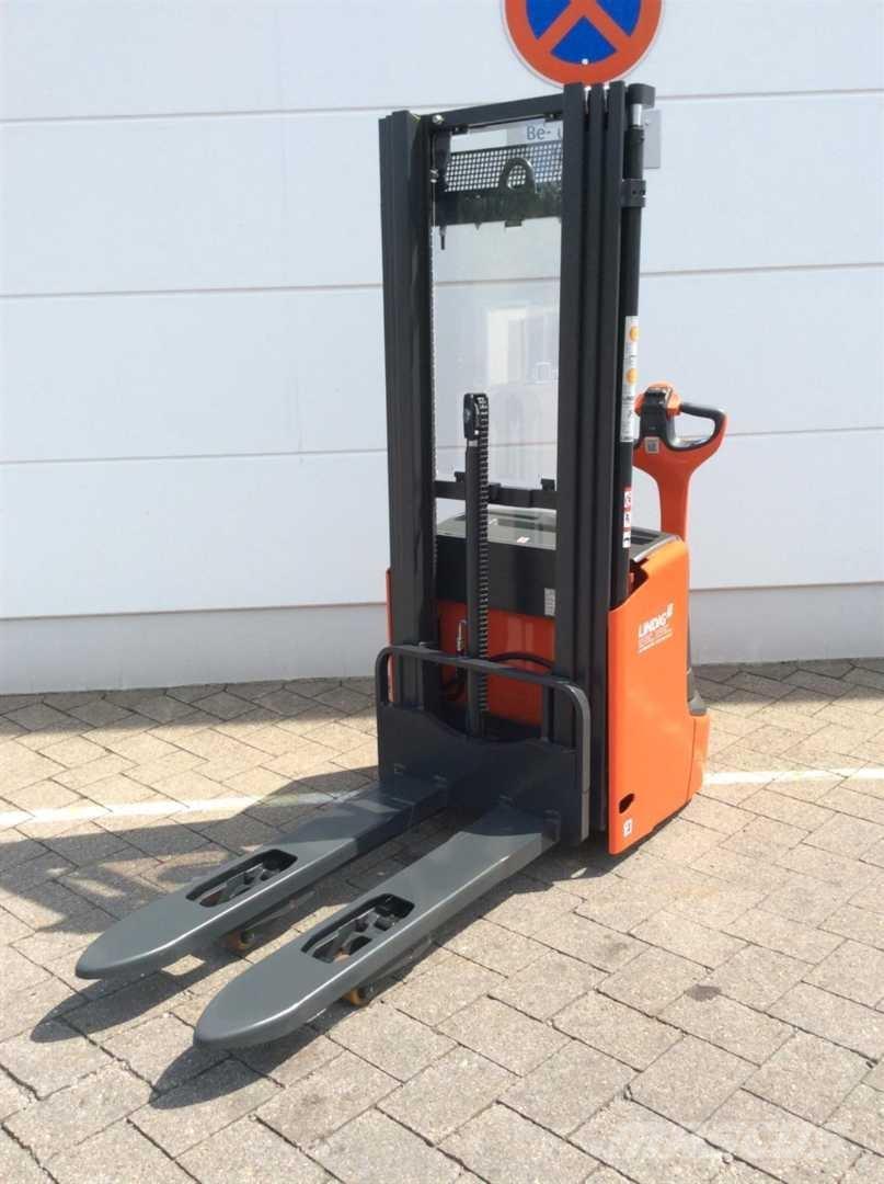 Linde L12I 보행식 리치 지게차