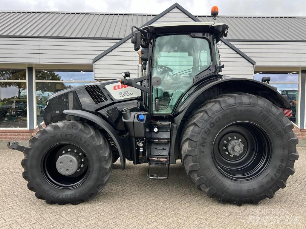 CLAAS Axion 830 트랙터
