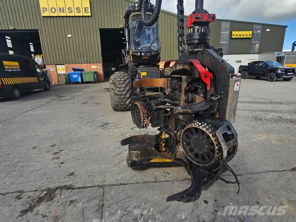 Ponsse Scorpion King 원목 하베스터