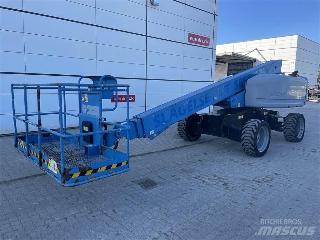 Genie S-60HC 관절형 전동이동 리프트