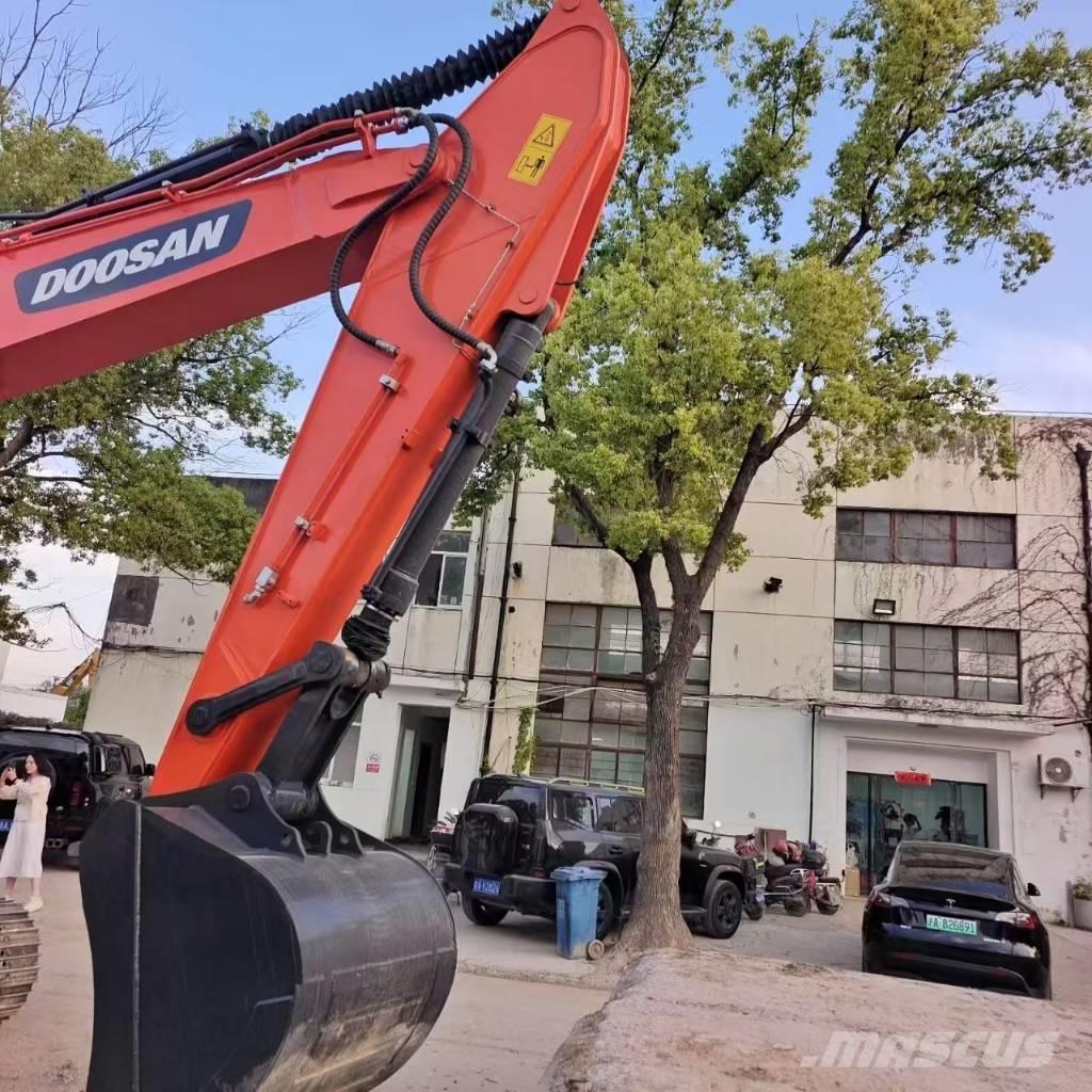 Doosan DX 300 LC-9S 대형 굴삭기 29톤 이상