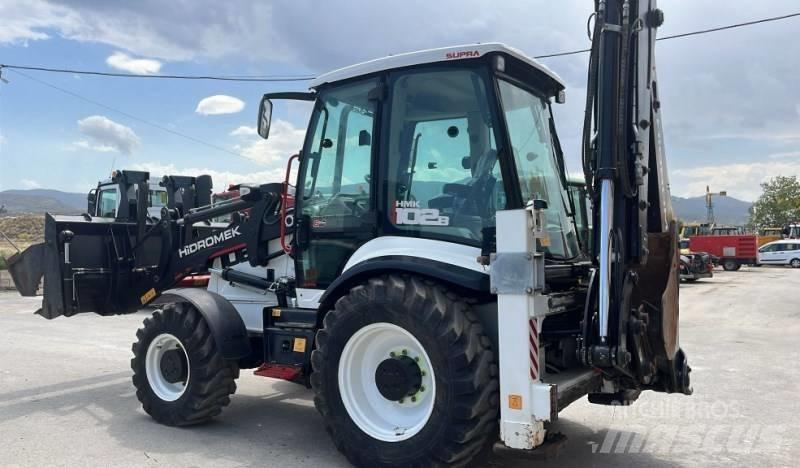 Hidromek HMK 102 B 백호로더