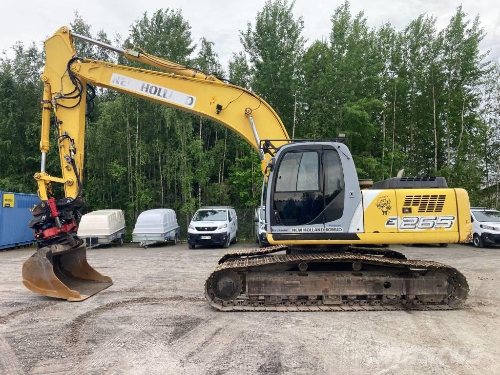 New Holland E 265 LC 대형 굴삭기 29톤 이상