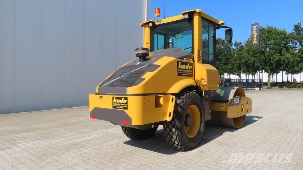 Volvo SD75 B 싱글 드럼 롤러