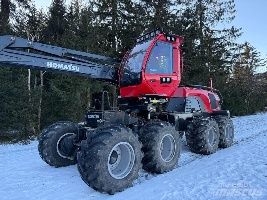 Komatsu 931 XC 원목 하베스터