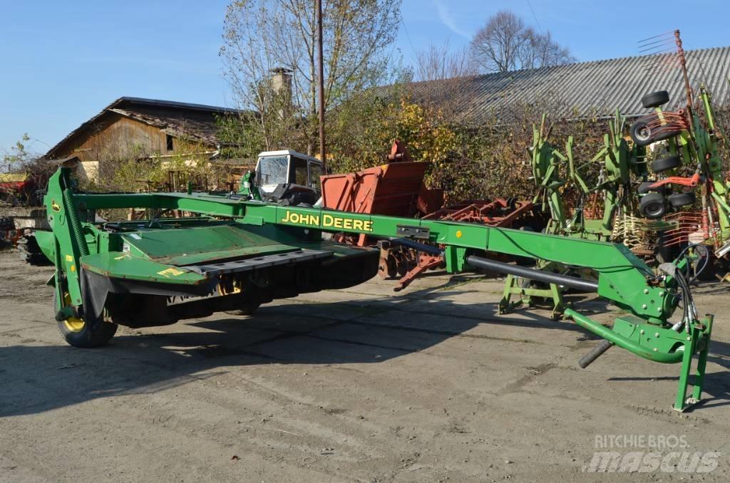 John Deere 530 제초기