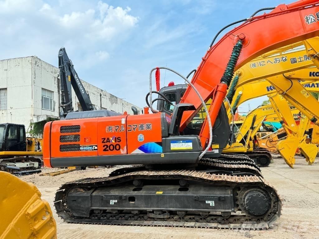 Hitachi ZX 200 대형 굴삭기 29톤 이상