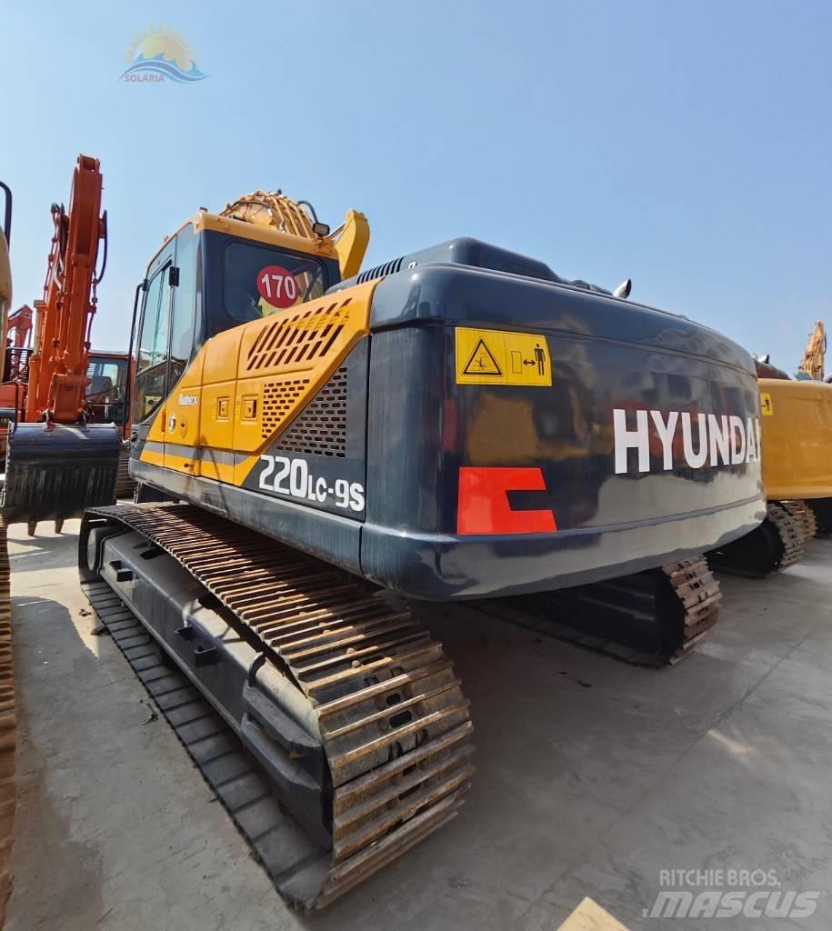 Hyundai R220LC-9S 대형 굴삭기 29톤 이상