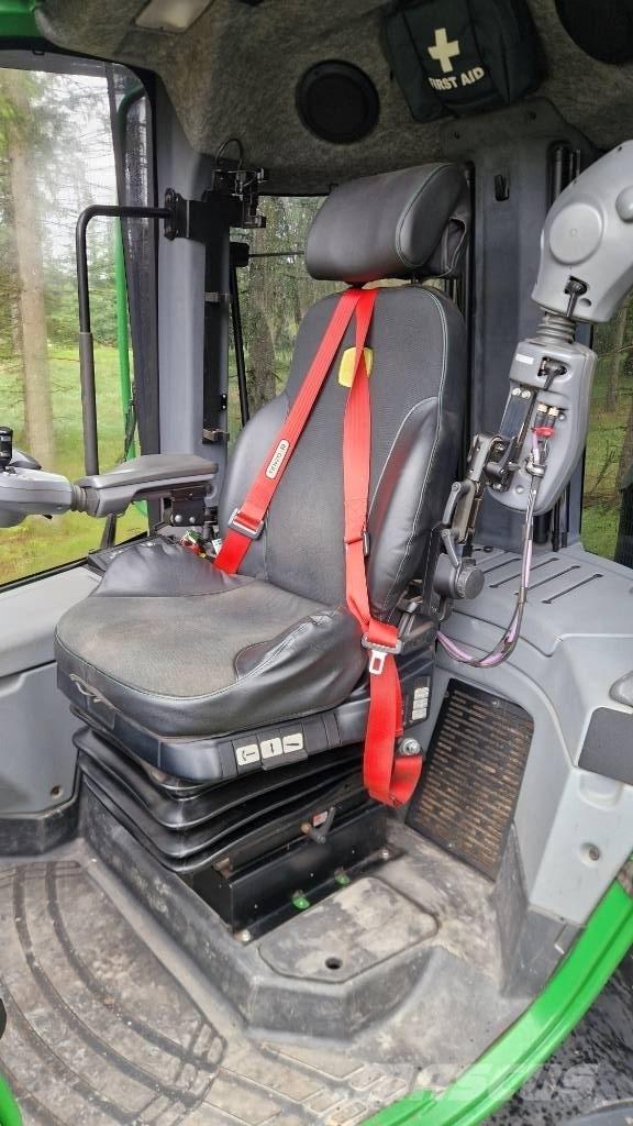 John Deere 1270 G 원목 하베스터