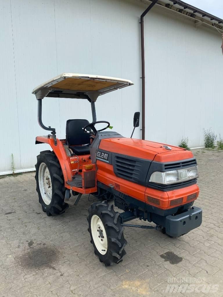 Kubota GL241 소형 트랙터