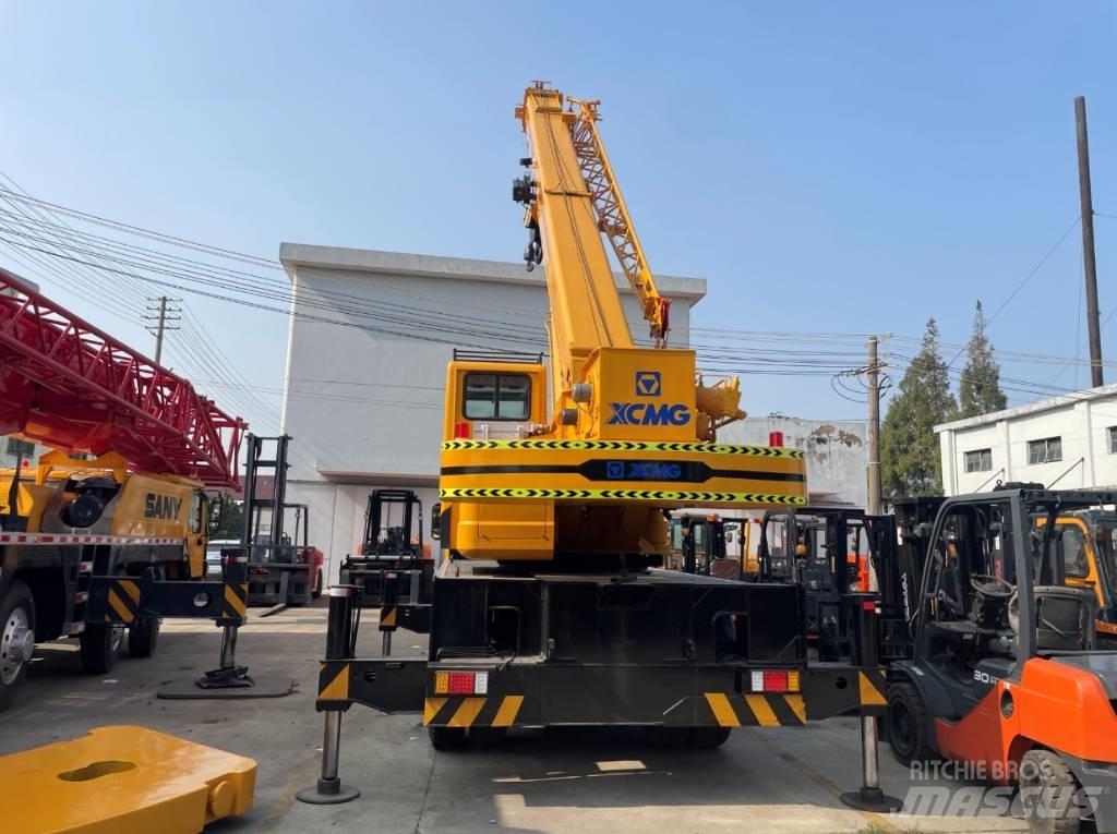 XCMG XCT25 Ton A/T 크레인