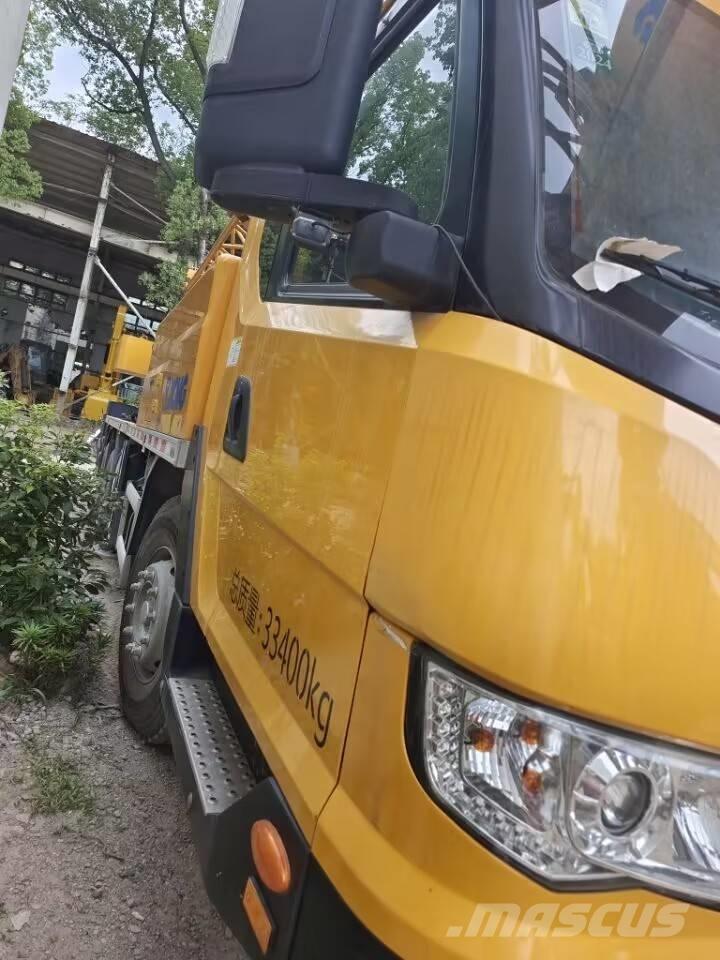 XCMG QY 50 A/T 크레인