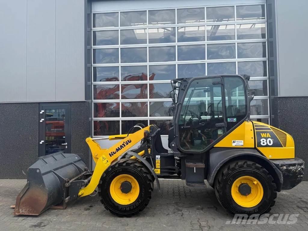 Komatsu WA80-6  휠로우더