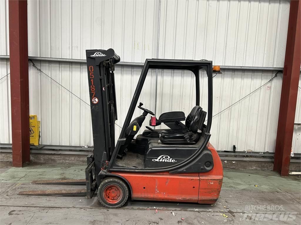Linde E16C-02 전동 지게차