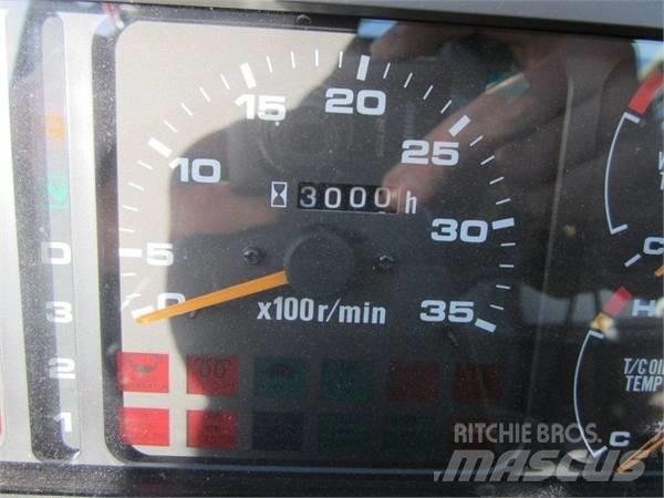 TADANO GR300EX A/T 크레인