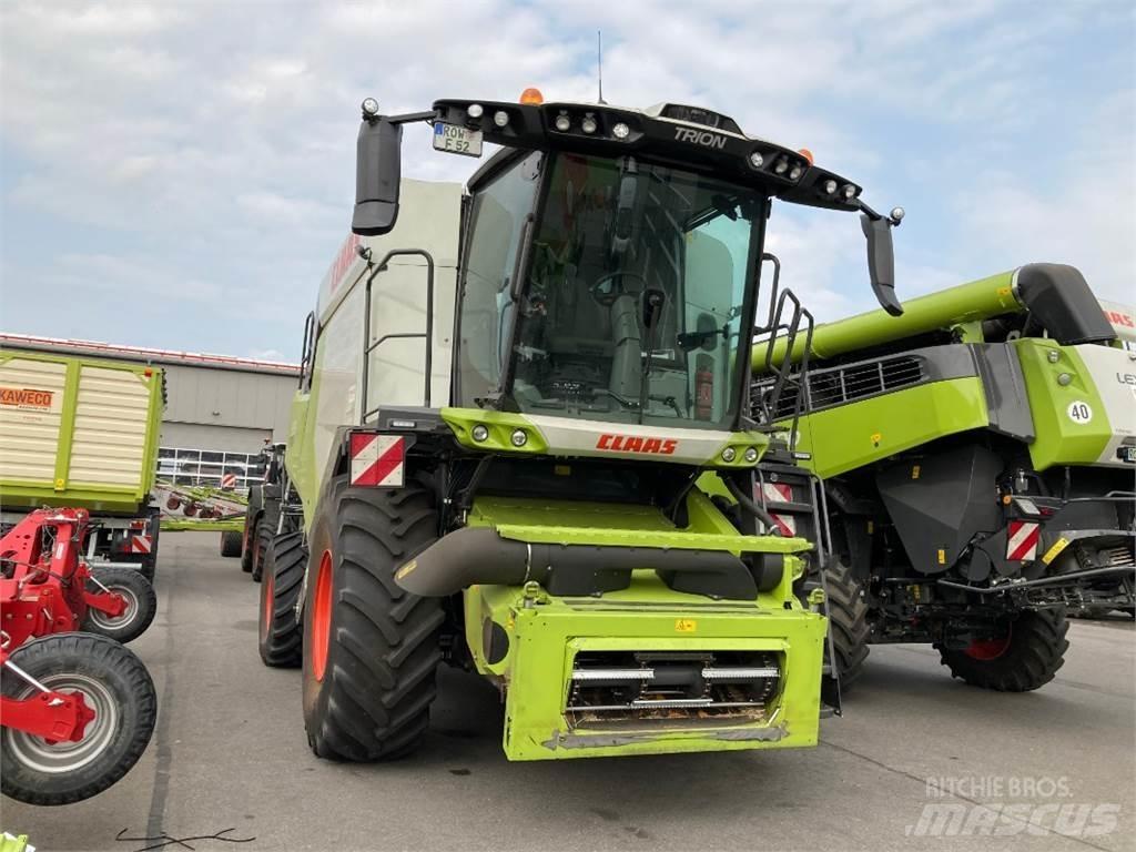 CLAAS Trion 520 콤바인 수확기