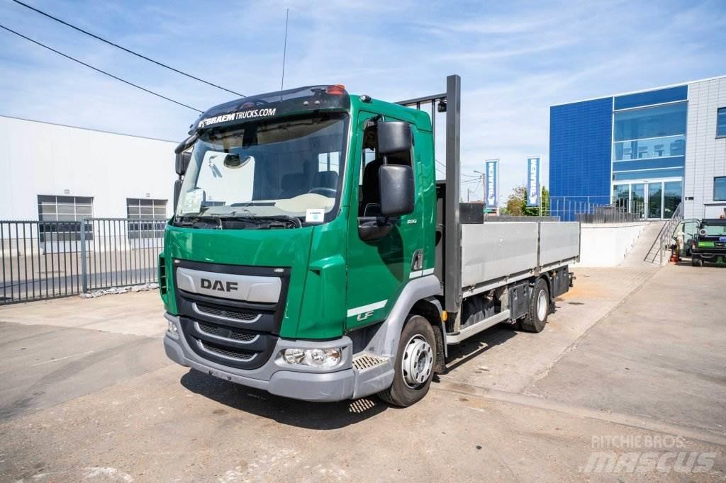 DAF LF 180 (10T.) 플랫베드/드롭사이드 트럭