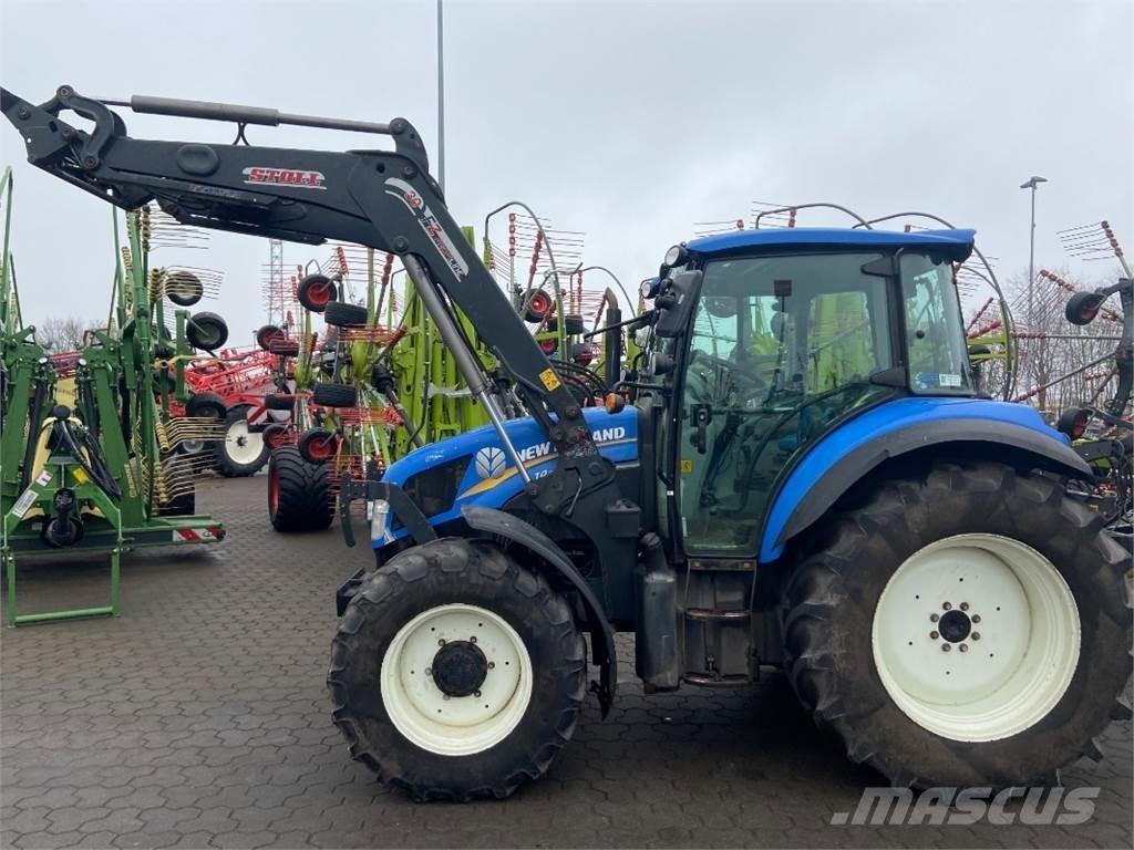 New Holland T 4.95 트랙터