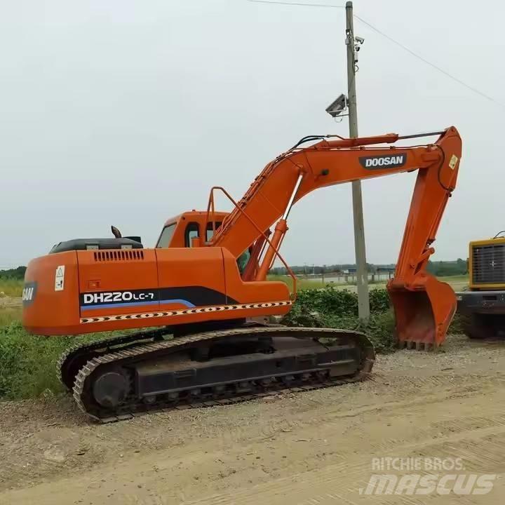 Doosan DH200LC-7 대형 굴삭기 29톤 이상