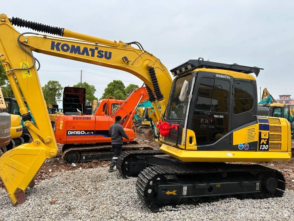 Komatsu PC 130 중형굴삭기 7톤-28톤