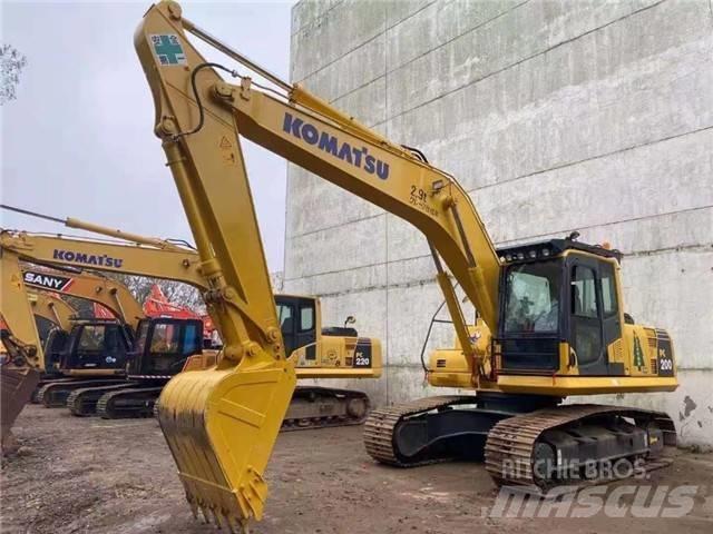 Komatsu PC 200-8 대형 굴삭기 29톤 이상