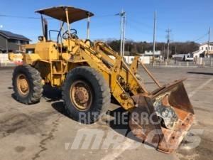 CAT 910  휠로우더