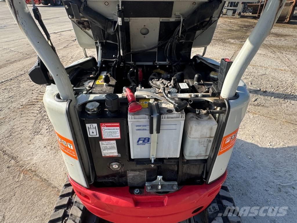 Takeuchi TB 210 R 소형 굴삭기 7톤 미만
