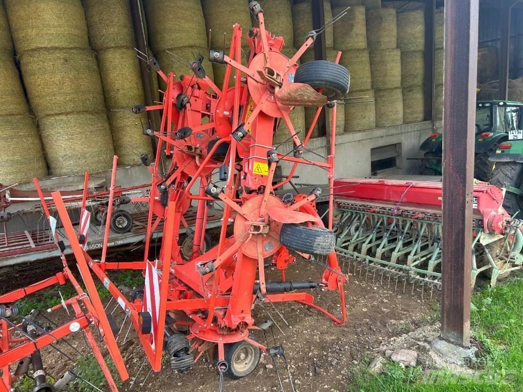 Kuhn GF8702 갈퀴 및 테더