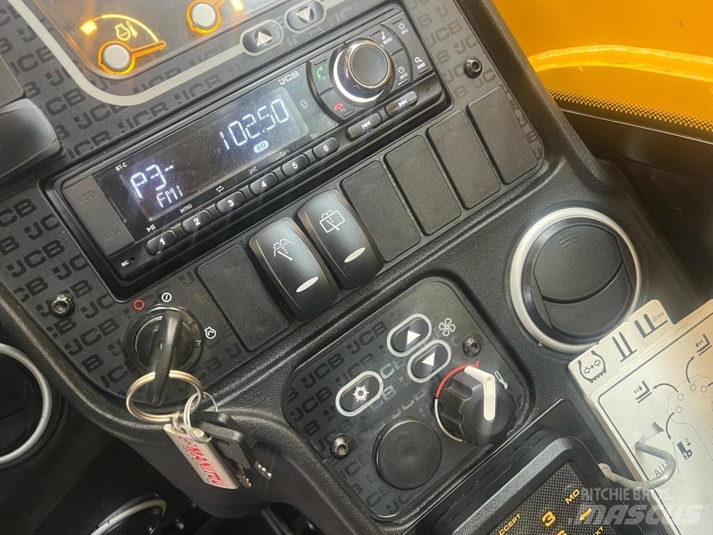 JCB 535-95 텔러 핸들러