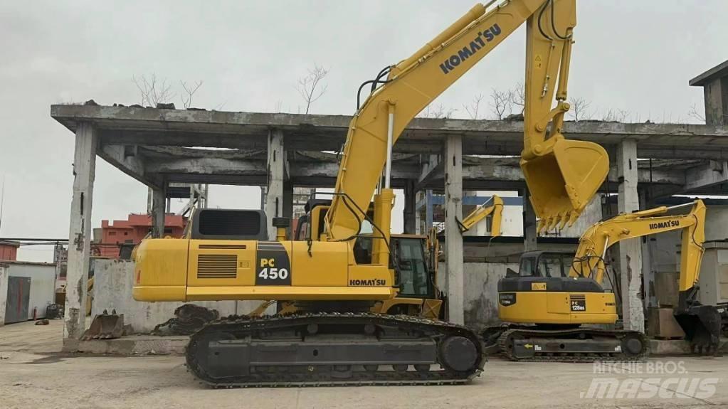 Komatsu PC 450 대형 굴삭기 29톤 이상
