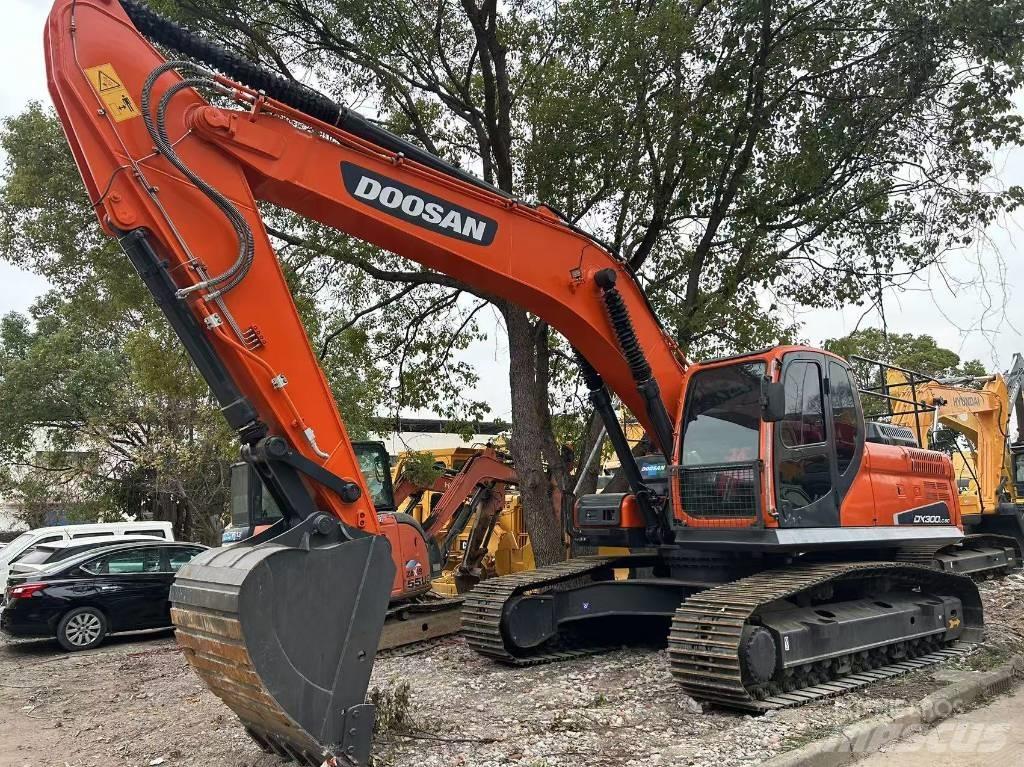 Doosan DX300LC-9c 대형 굴삭기 29톤 이상