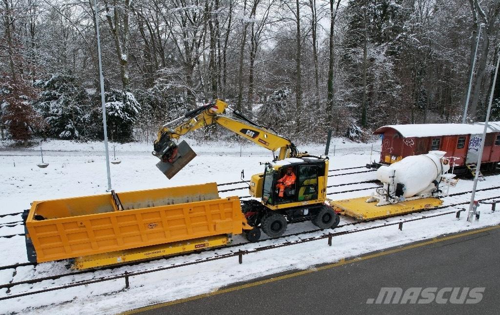 CAT 323 Rail 특수 굴삭기